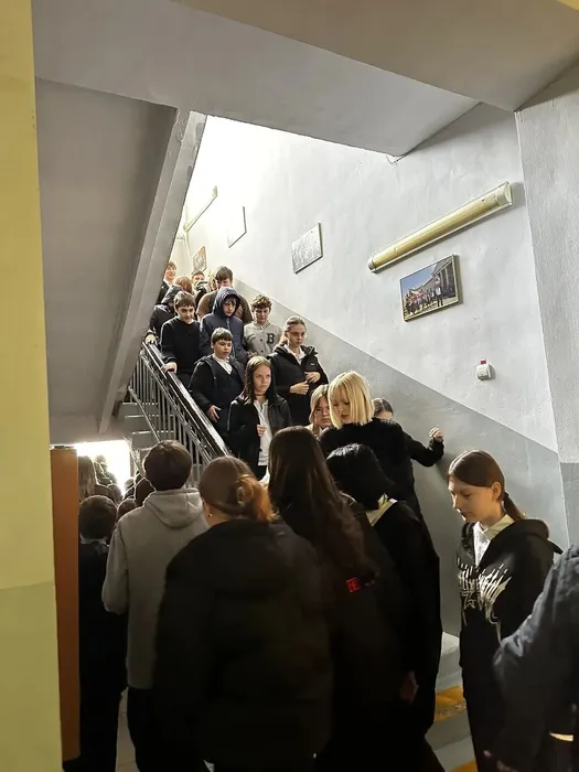 fd604c1e-13f6-49f8-803e-f68e62bf1aeb